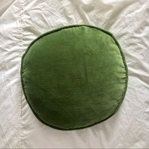 Kip & Co Garden Green Velvet Pea Cushion